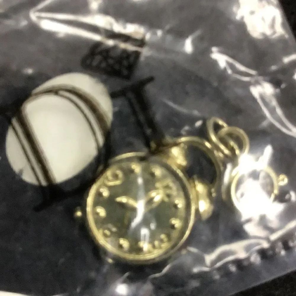 Charm, watch face by Dimond international